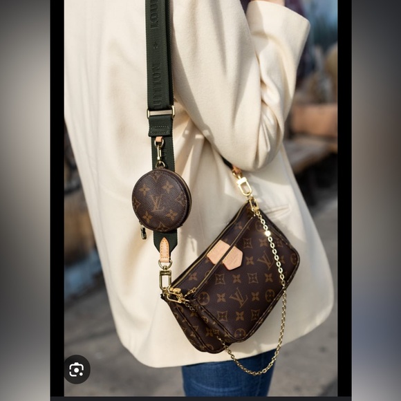 Louis Vuitton Handbags - LV Multi pochette Cross Body bag
